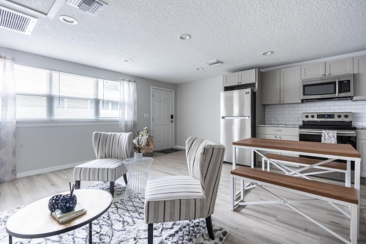 Cozy Apartments In The Triplex House, Historic District Of Orlando Eksteriør billede